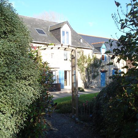 Hotel Les Chevaux De L'Hippocampe à Mont-Dol Extérieur photo