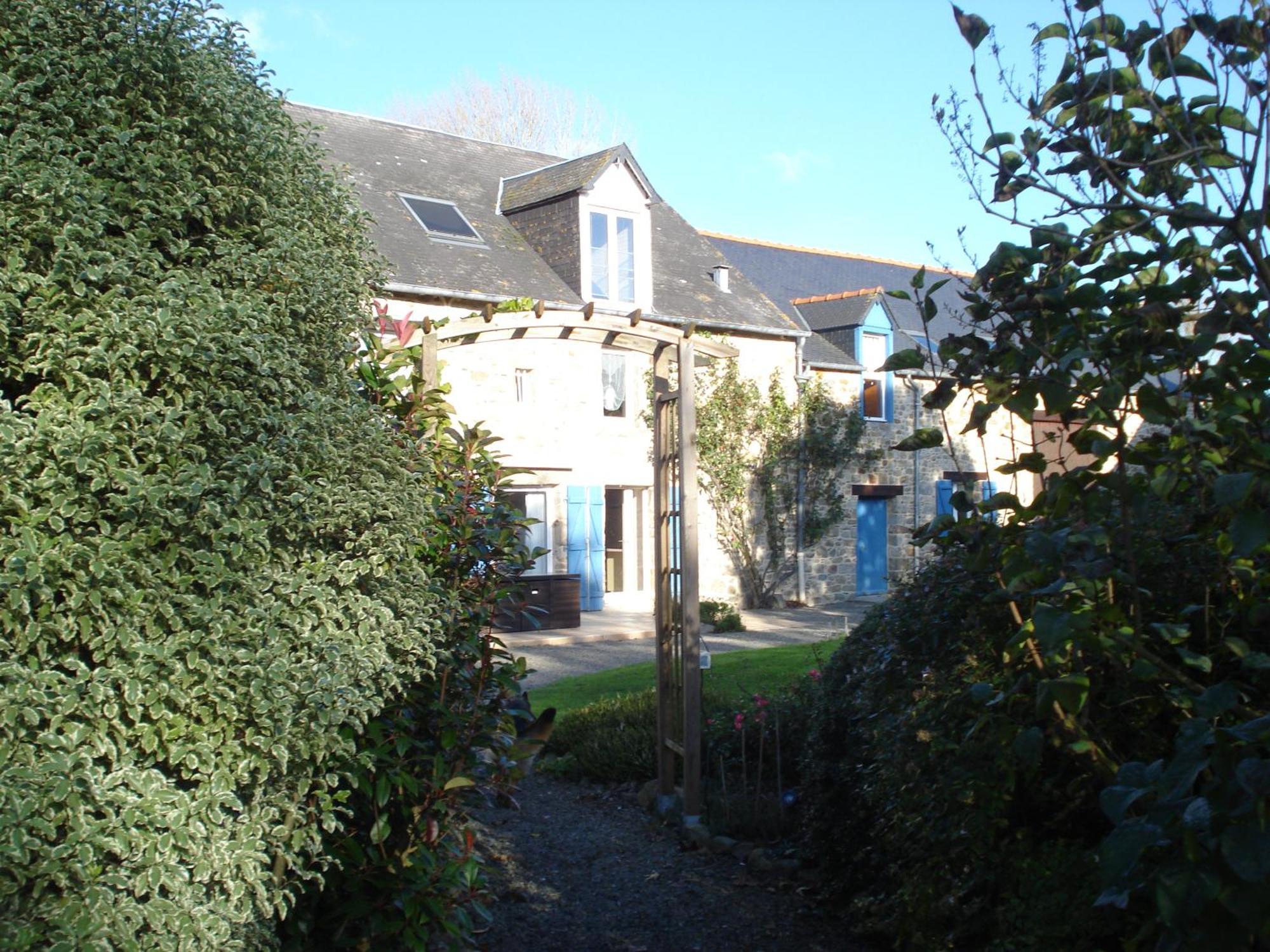 Hotel Les Chevaux De L'Hippocampe à Mont-Dol Extérieur photo